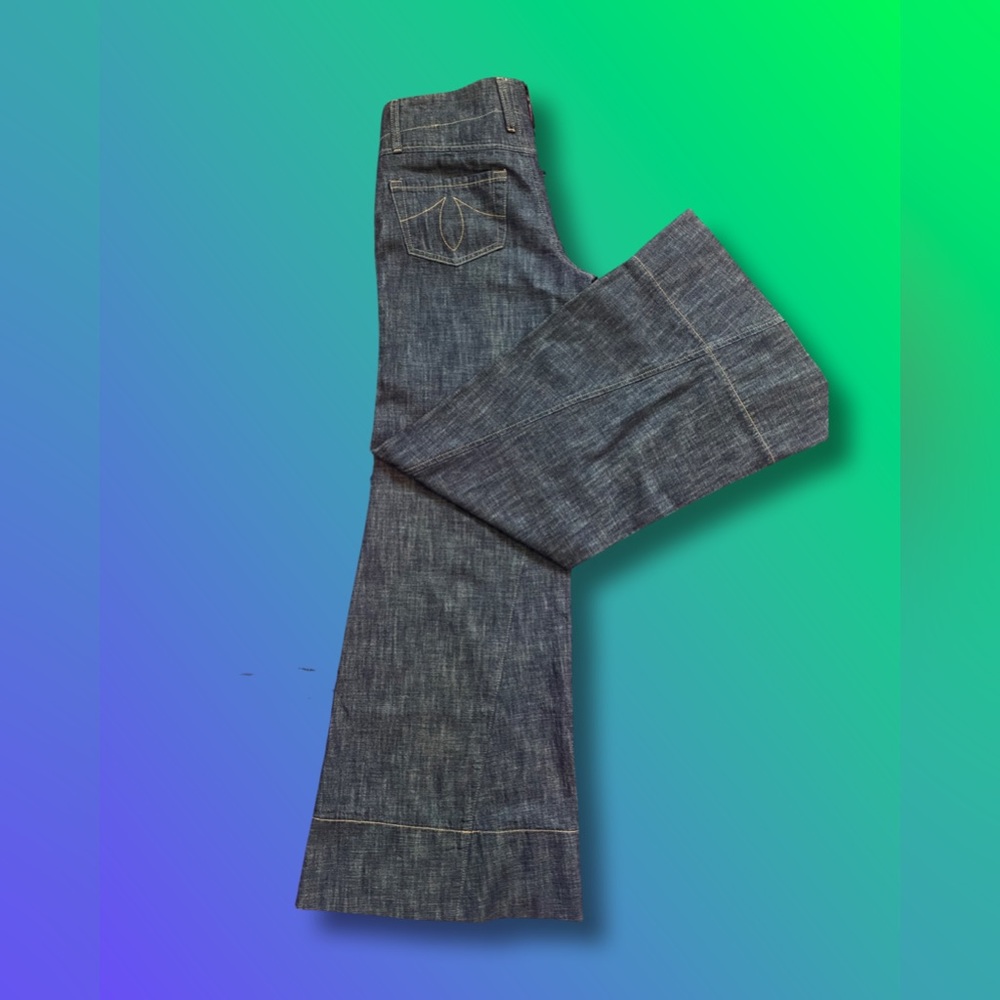 Level 99 flare jeans with
oversized flare